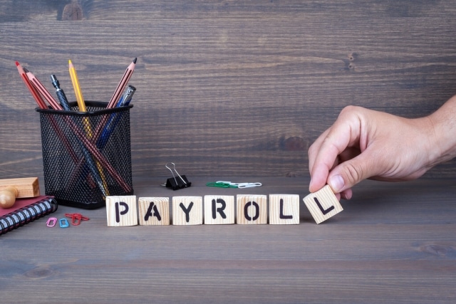 4 Essential Questions To Ask When Choosing A Payroll Service Provider
